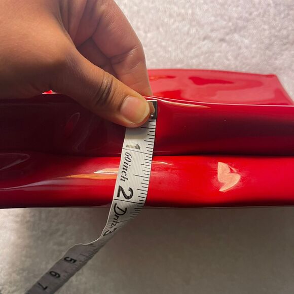 Yves Saint Laurent YSL Beaute Red Makeup Cosmetic Pouch Lips Zipper Pull - Picture 9 of 11